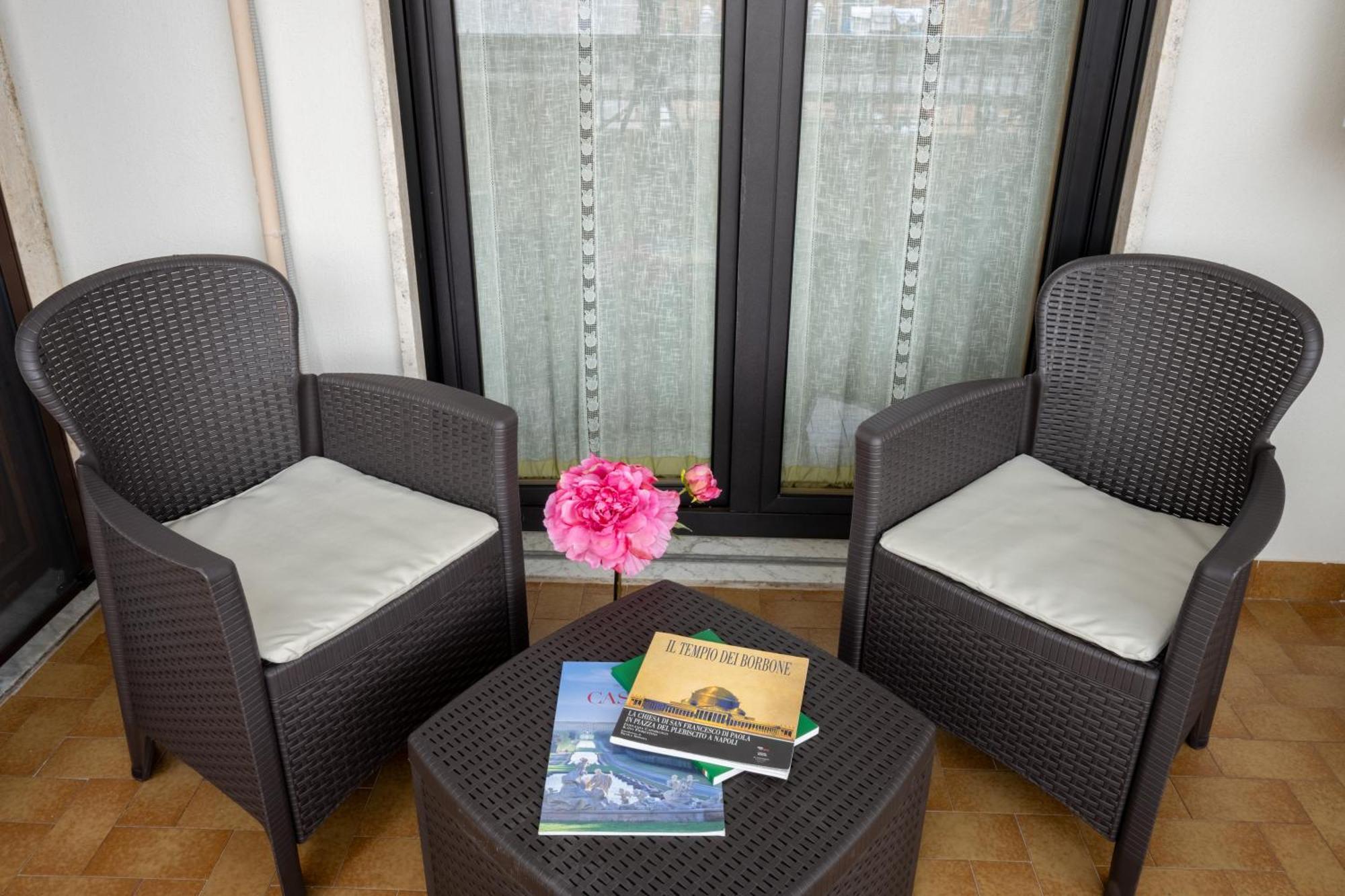 B&B Benvenuti Al Centro Казерта Экстерьер фото